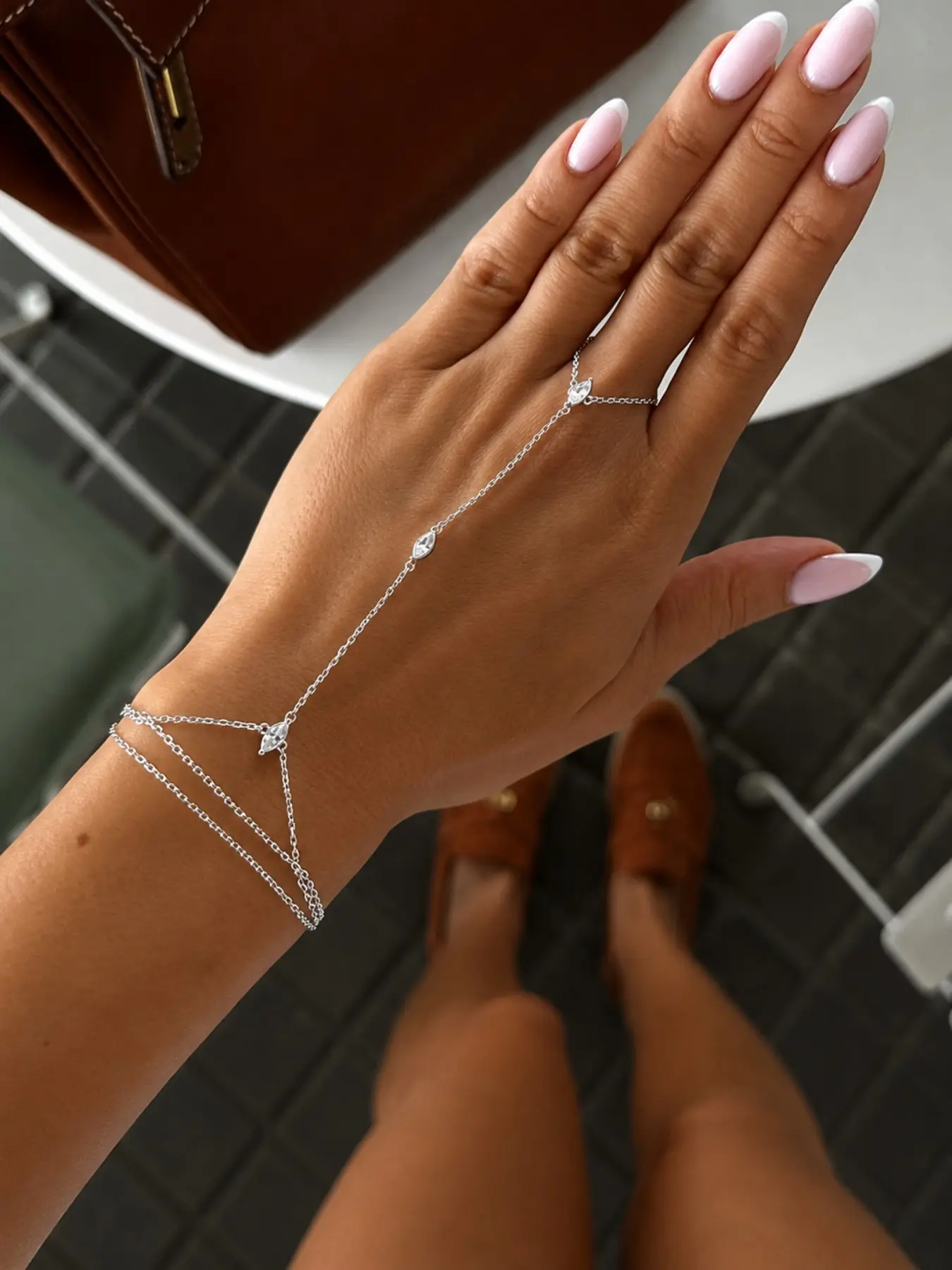 Silver Color Layered Hand Chain Bracelet for Women, Elegant Finger Ring Chain Jewelry, Boho Minimalist Hand Accessory, All Seasons, Minimalist Bracelets
