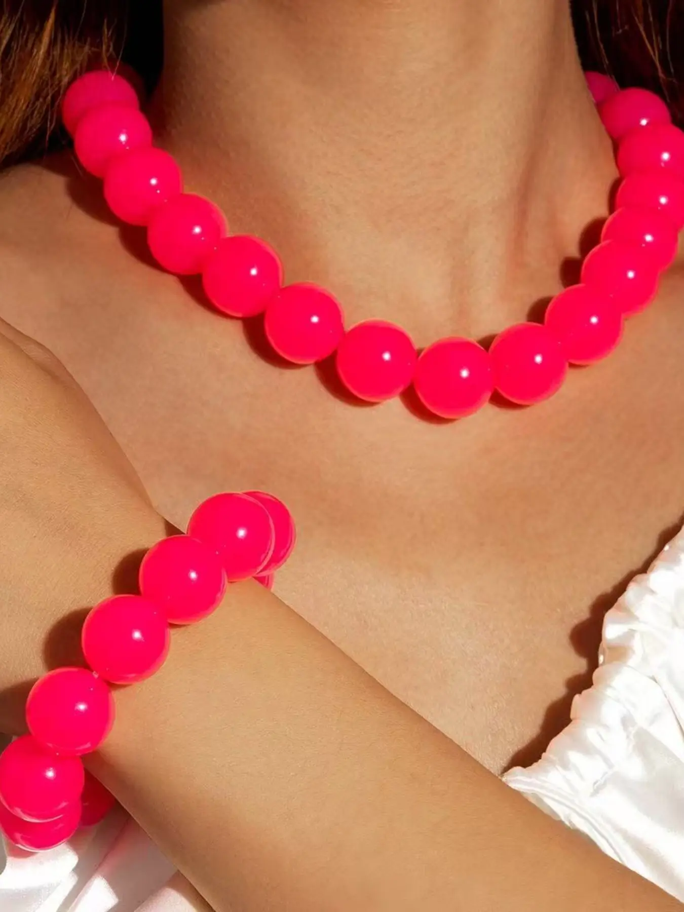 High Saturation Rose Large Bead Necklace, Dopamine Style Collar Set, Personalized Gift for Best Friend, Fashionable Jewelry Accessories, Friendship Jewelry, Decorative Beaded Necklaces