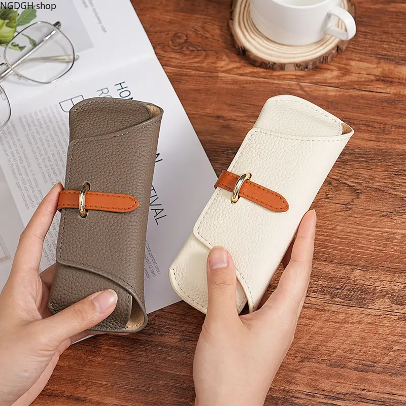 Pebble Leather Sunglasses Case for Women Men, Vintage Contrast Strap Eyeglasses Pouch Bag, Minimalist Soft Lining Glasses Protective Sleeve for Reading Glasses, Trendy Birthday Holiday Gift