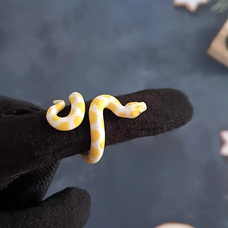 Cute Animal Snake Open Ring, Wearable Small Pet, Coiled Zodiac Animal Spirit Snake Ring, Adorable Accessory for Hand Jewelry, Cute Rings