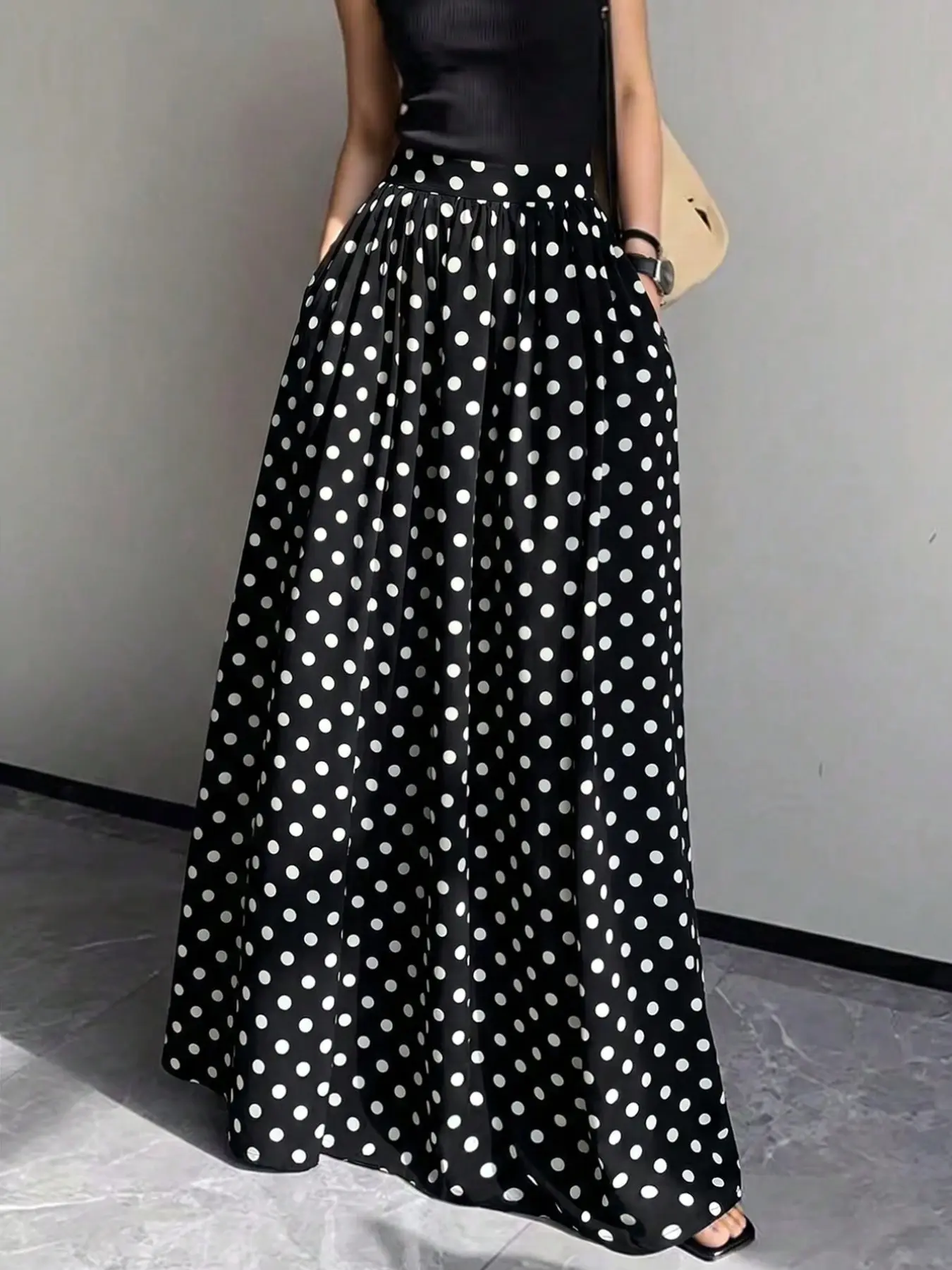 Women's Polka Dot Long Dress, Elastic Waist, Flowy A-Line Loose Skirt, Casual Wear Non-Elastic Fabric, Fashionable and Elegant, Versatile