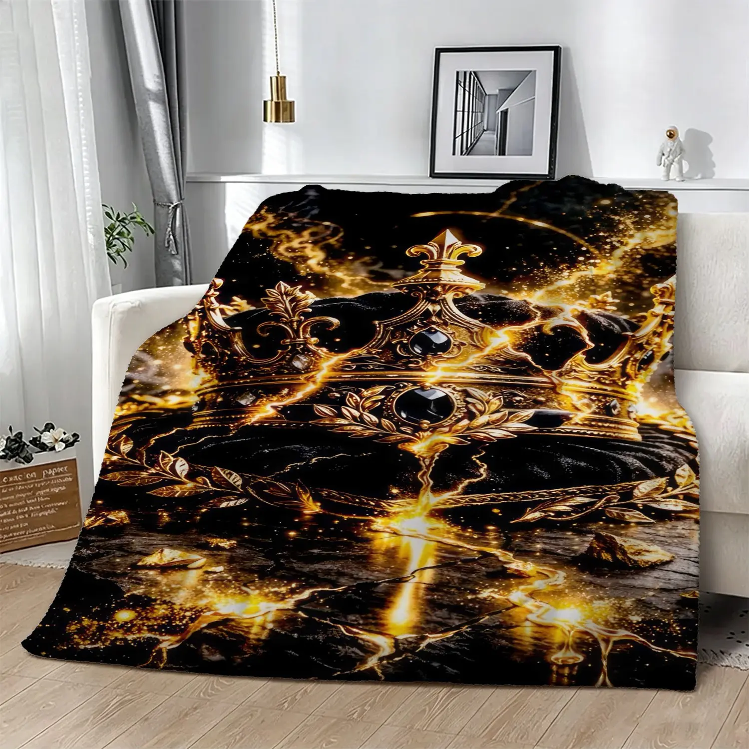 Gold Crown Print Flannel Blanket, Luxurious Digital Print Throw Blanket, Soft and Warm Blanket for Bed Sofa, Stylish Home Decor, Perfect Unique Gift Blanket for Birthdays, Holidays, Travel, and Cozy Lounging.