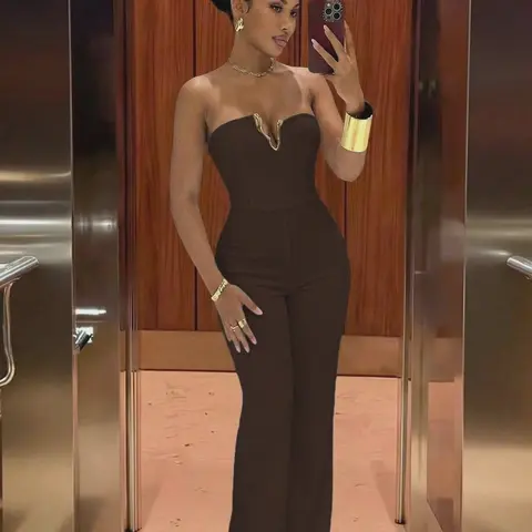 Women's Solid Color Strapless Jumpsuit with V-Shaped Metal Trim, Slim Fit Flared Leg, Elegant Summer Outfit for Parties, Weddings, Vacations & Cruises