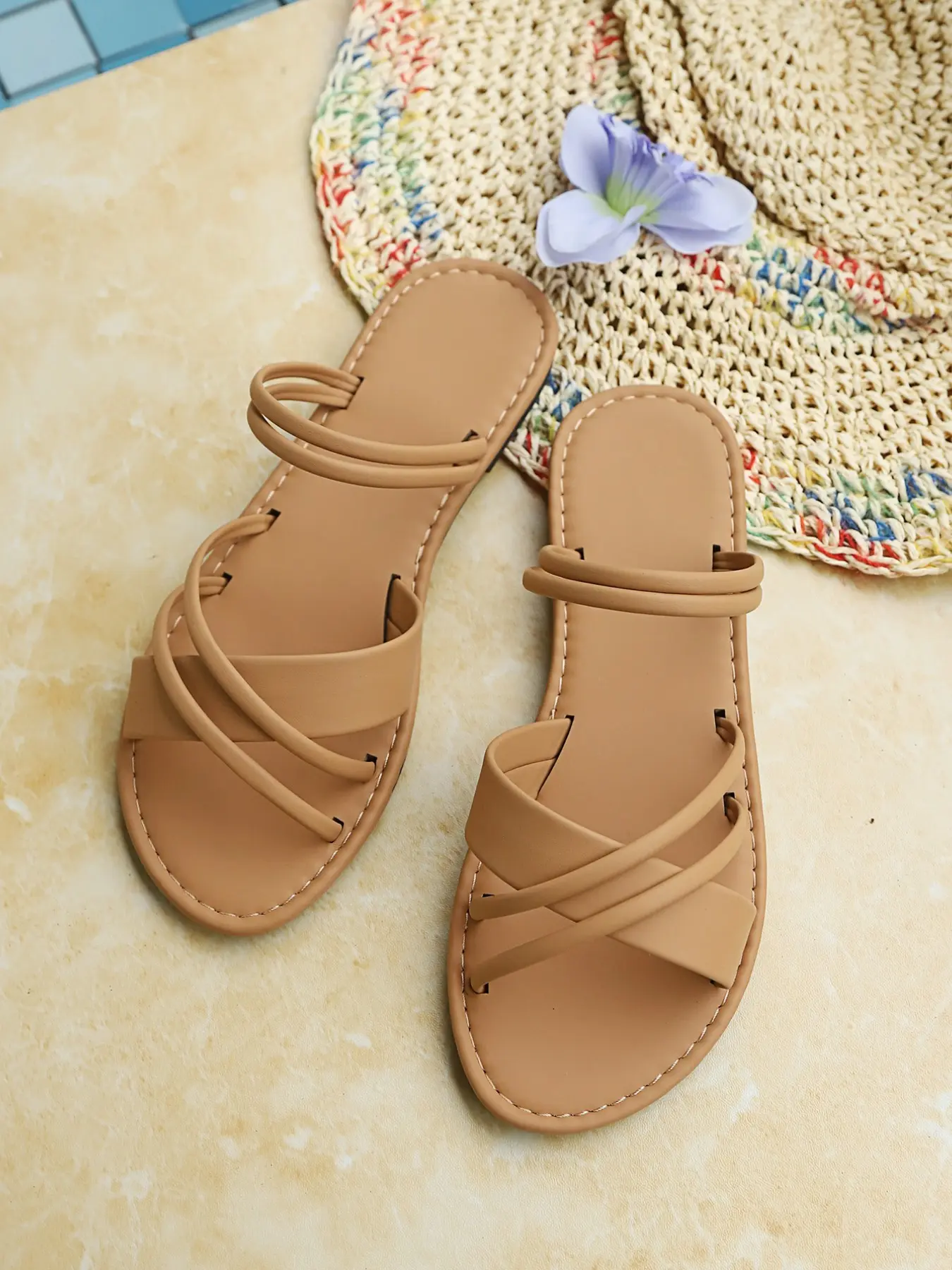 Simple Cross Strap Open-Toe Flat Sandals, Soft Sole Anti-Slip Beach Shoes, Versatile Outdoor Wear, Women's Summer Footwear