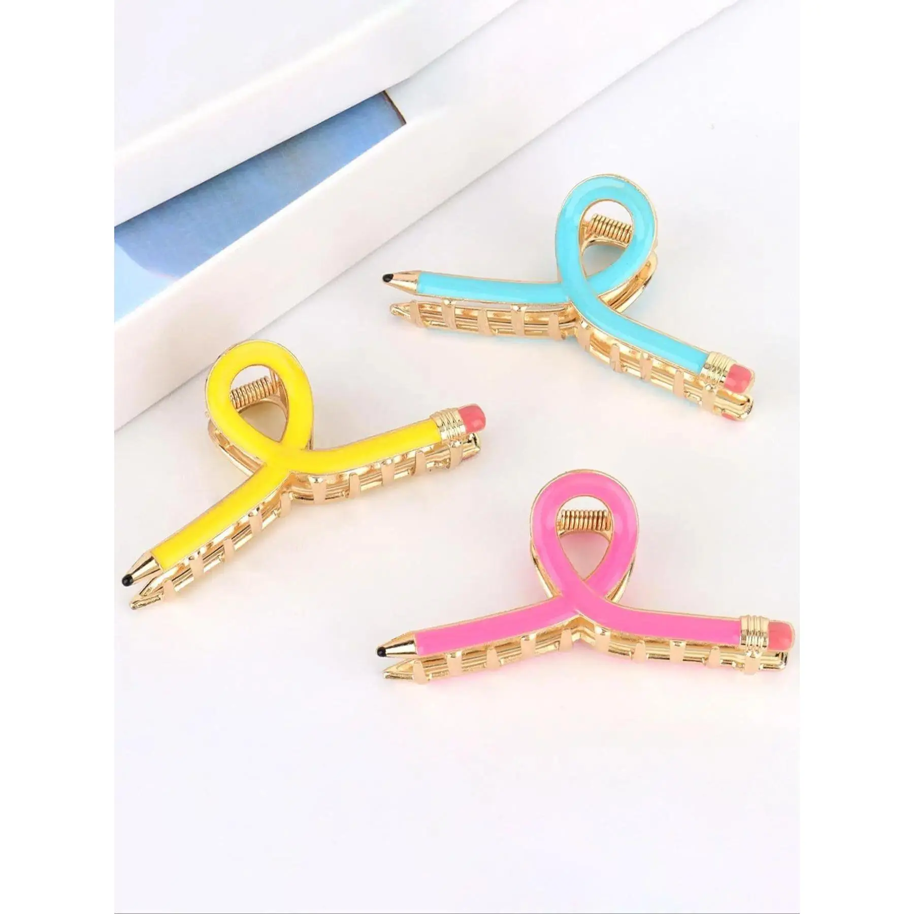 Women's 3-Pack Plastic Pencil-Shaped Hair Claw Clips, Funky Comfortable Non-Slip Grip Jaw Clips for Thick Hair, Bag Charm Accessory for Daily Use, School