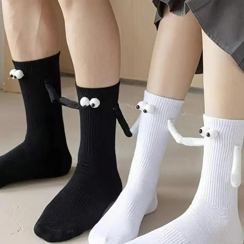 Couple's Funny Magnetic Holding Hands Crew Socks Set, Cute Casual Style 3D Eye Decor Mid-calf Socks for Women & Men, Socks & Hosiery for Couples Decoration
