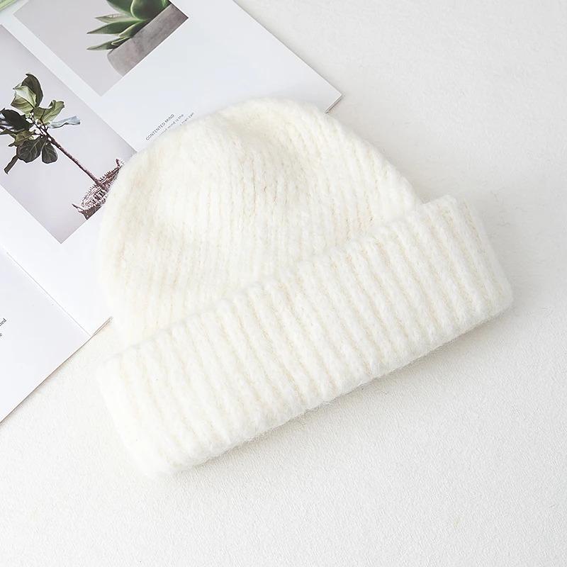 New Style Winter Warm Solid Color Slouchy Winter Hats Beanie Cap Y2k Warm Cap For Women Cap Winter Outdoor Knitted Girl Hats