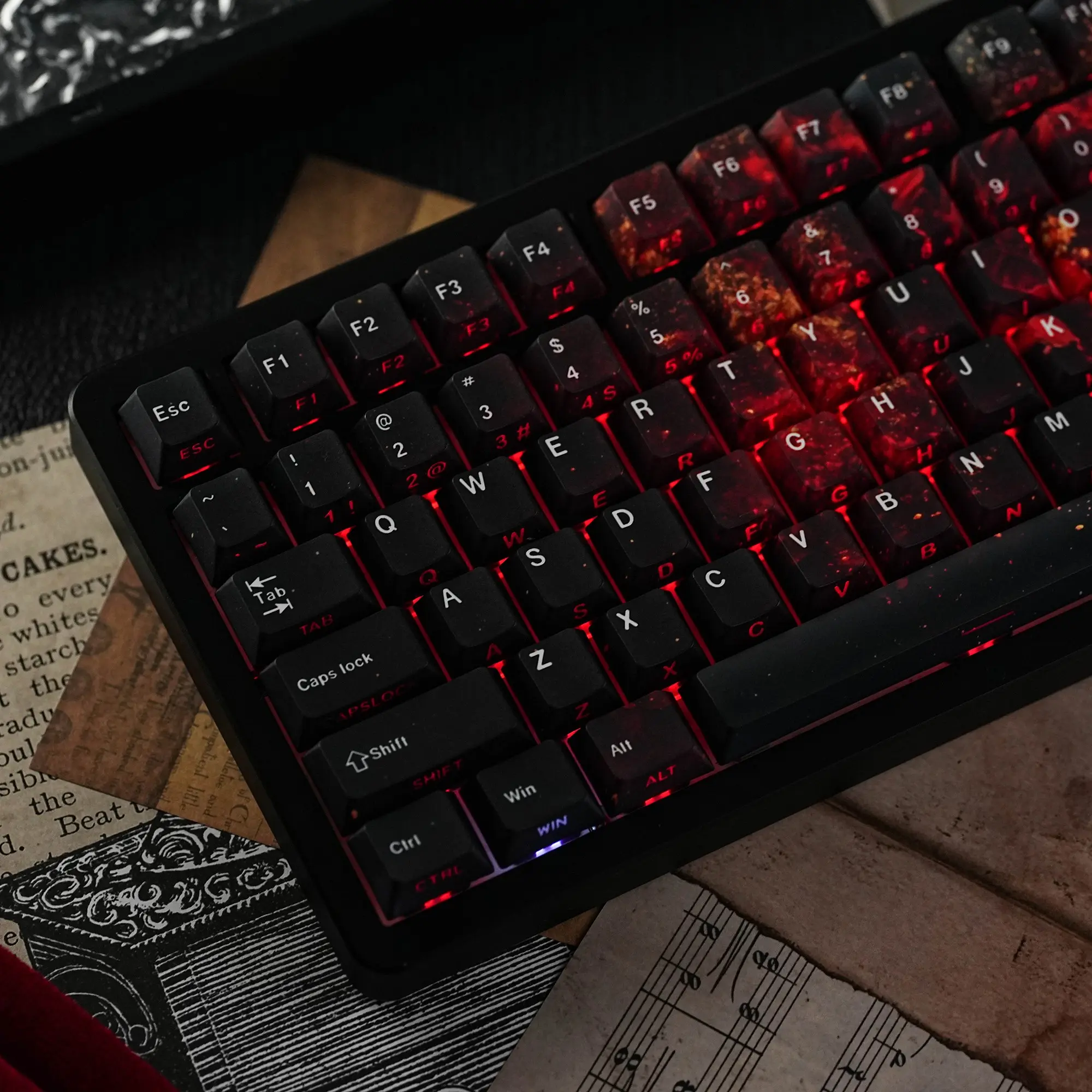Ember Rose Keycaps 131 Keys PBT Cherry Profile Side-lighted South-facing 5 Dye-Sub Big Set Suitable for Mechanical Keyboard Gaming Keyboard Keycap Pink Gradient Keycap Cute Boy Gift Red and black color-coded keycaps