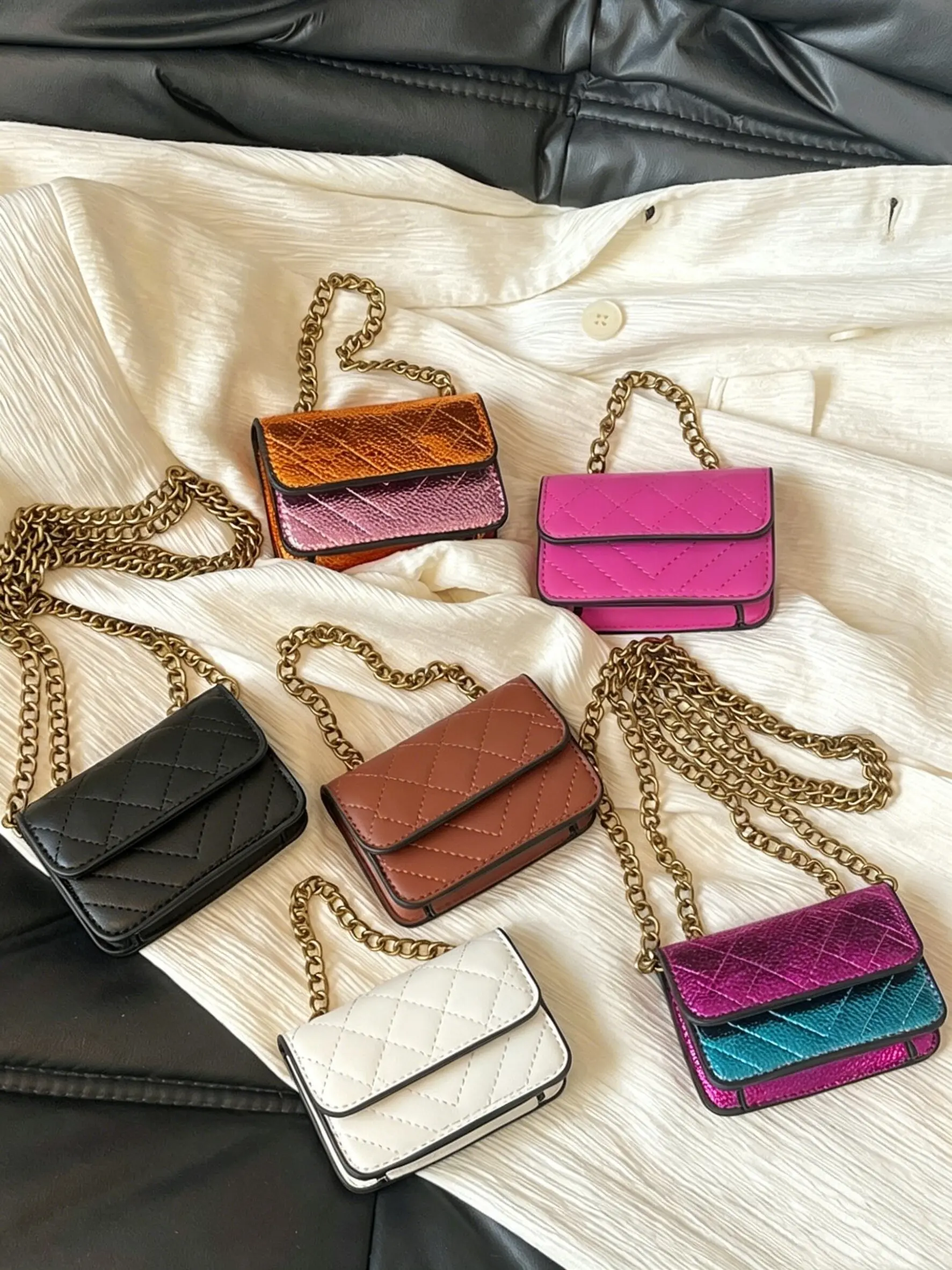Mini Crossbody Bag with Chain, Magnetic Clasp, Fashion Flip Cover, Multiple Colors, Casual Style, All Seasons, Shoulder Wallet, Fashion Crossbody Purse, Casual Trendy Bag, Fashionable Daily Crossbody
