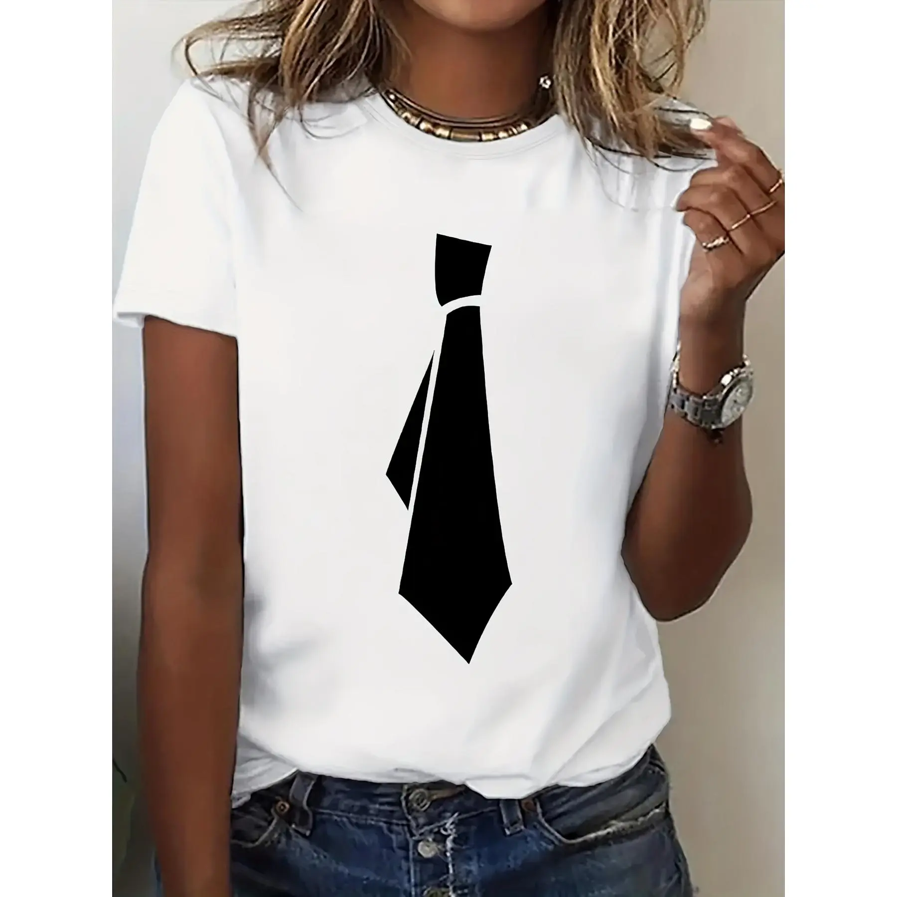 An Interesting Printed Short-Sleeve Shirt, With A Fun Tie And Unique Pattern, A Fashionable Casual Women'S T-Shirt, A Stylish And Fun Printed Comfortable Round-Neck Base Shirt, A T-Shirt Suitable For Gifting, A Comfortable And Breathable Sports Shirt
