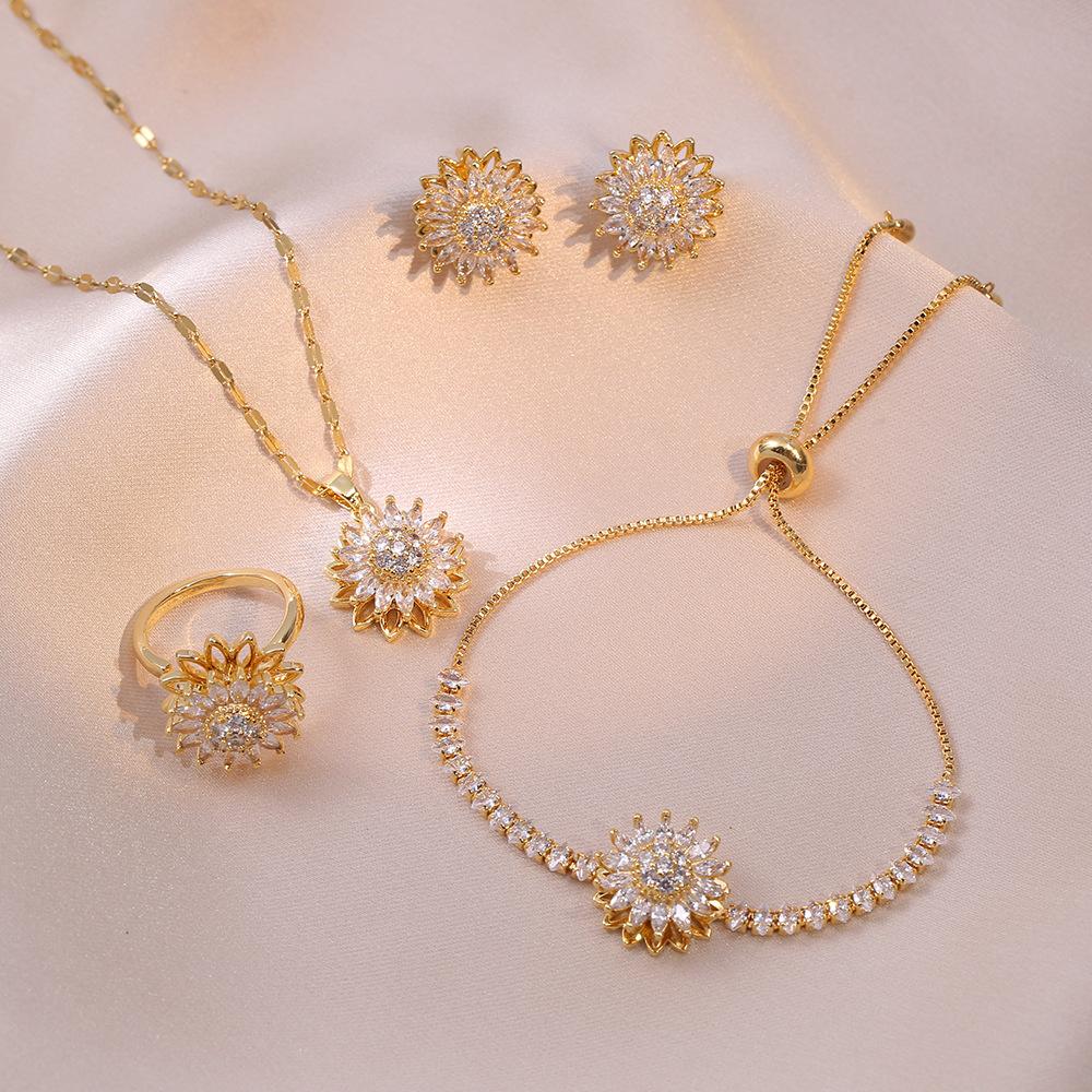 Women's Necklace, New Style Sunflower Diamond-encrusted, Rotatable Collarbone Chain Jewelry, Japanese and Korean Style Cross-border, Ins Ring, Sunflower