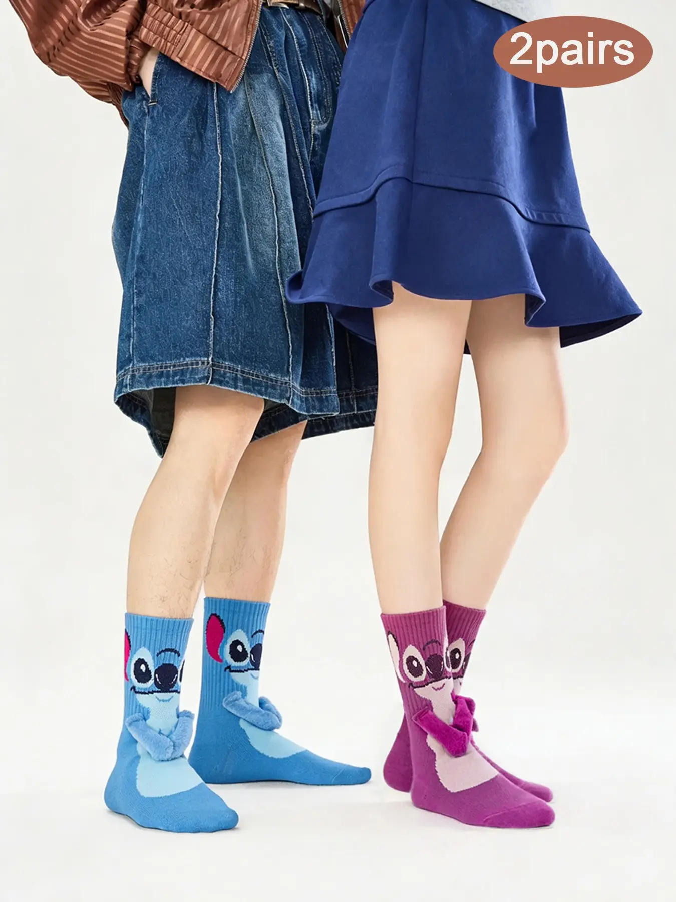 2 Pairs Cute Couple Mid-calf Socks, 3D Plush Cartoon Hand-holding Socks, Versatile for Summer and Autumn, Unisex Socks for Men and Women, Trendy Daily Wear Socks for Dating and Outdoor Outings