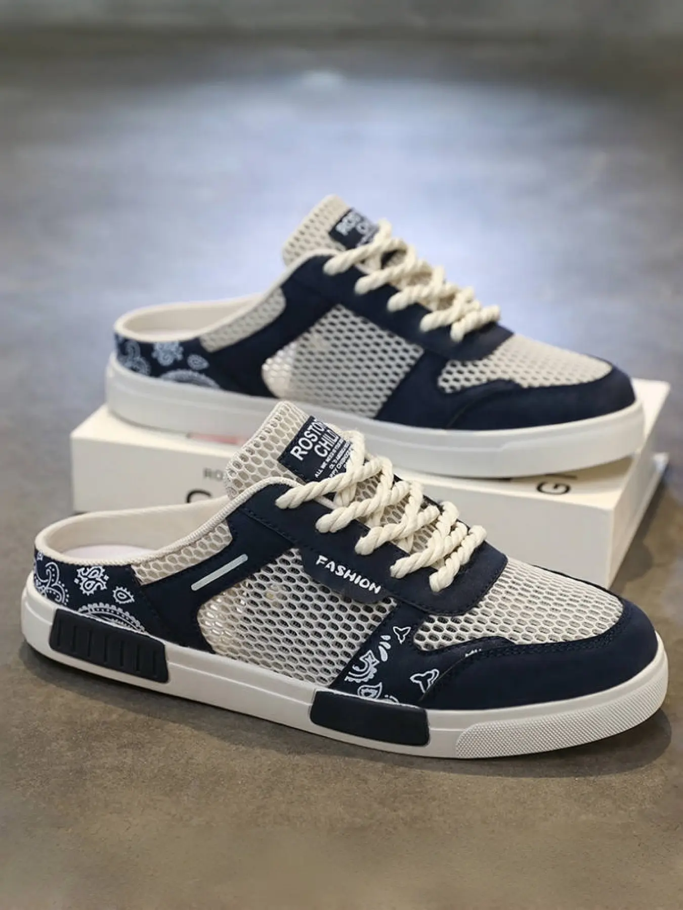 1 Pair Men's Large Size Mesh Half-Slip Board Shoes, Footwear, Breathable Mesh + Anti-Collision Toe Cap, Rubber Anti-Slip Outsole, Heelless Lazy Shoes, Summer Outdoor Slippers