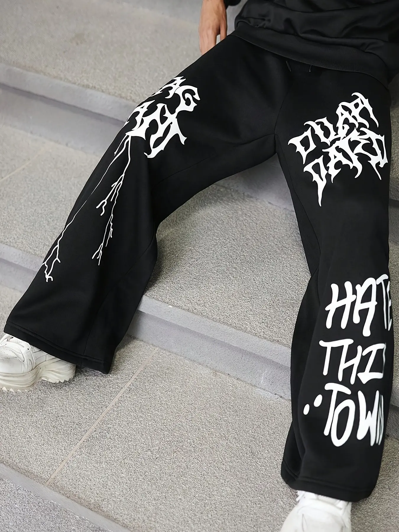 Unisex Black Flared Sweatpants, Dark Metal Punk HATE THIS TOWN Letter Print Wide Leg Trousers, Lightning Graphic Alt Streetwear Pants, boyfriend gifts, mens fashion, ropa de hombre, emo goth casual sweat pants for men women