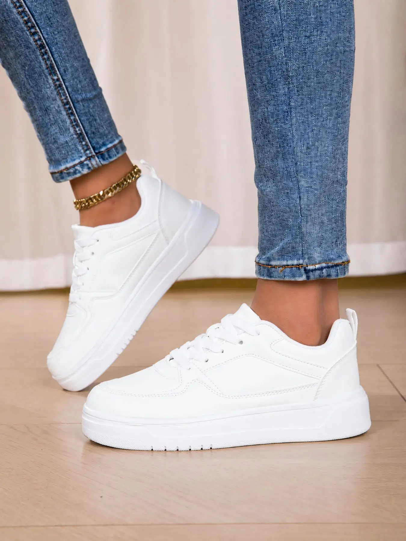 Women's Platform Skate Shoes, Casual Lace Up Low Top Sneakers, Fashion Walking Shoes for Daily Commute, Chunky Fashion Sneakers