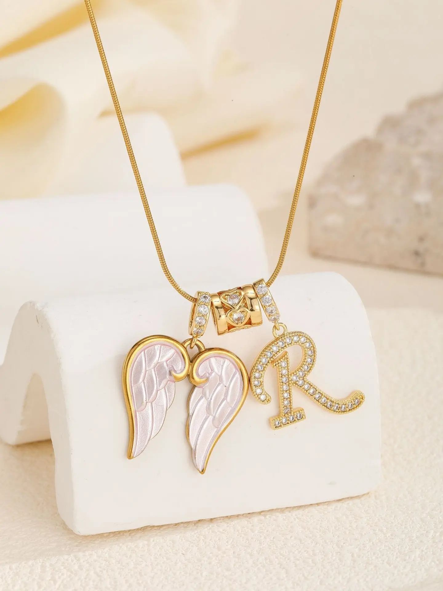 Custom A-Z Letter Wings Necklace, Alphabet Letter Necklace, Elegant Gift for Mom or Girlfriend, Waterproof, Hypoallergenic, Perfect for All Seasons