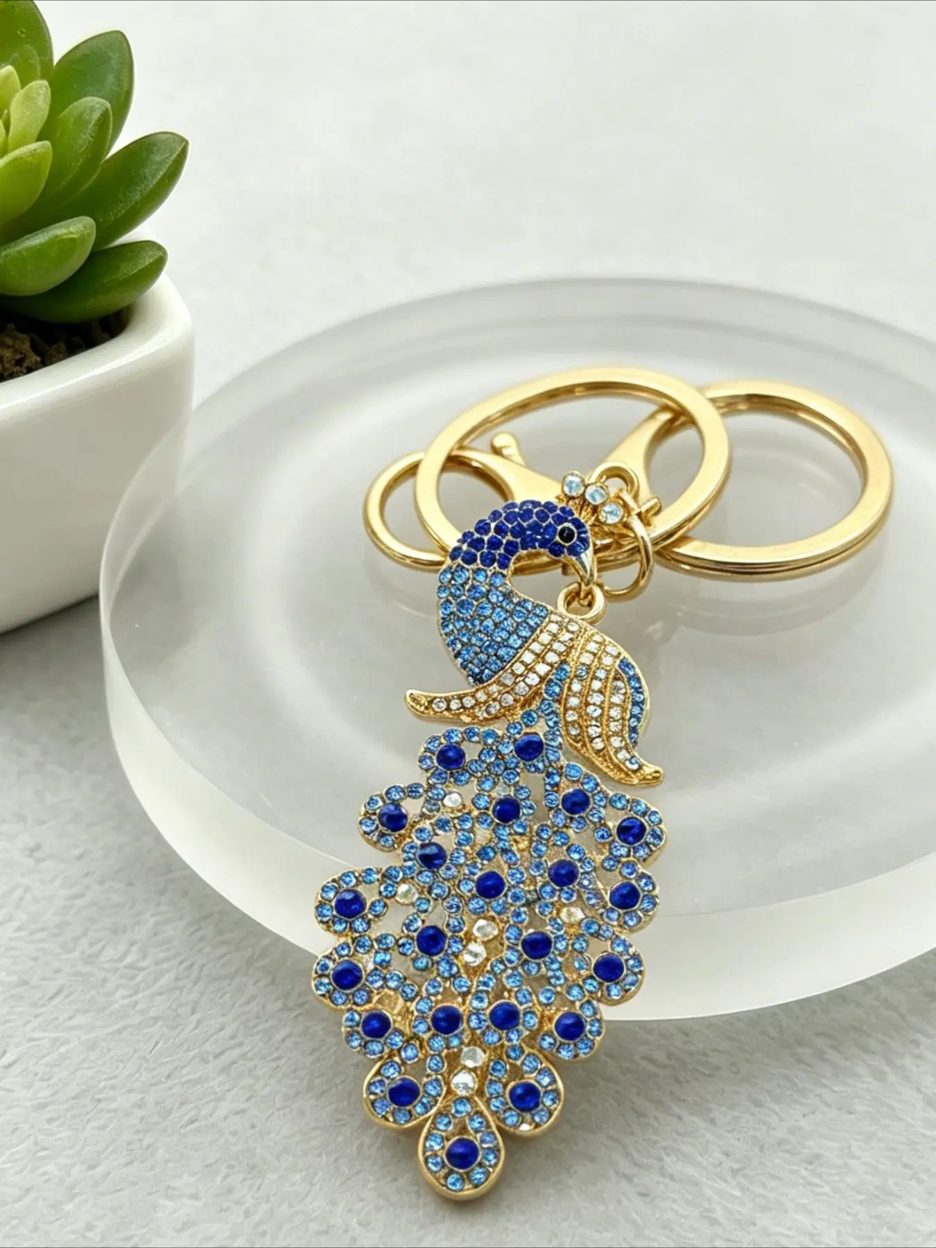 1PC Sparkly Rhinestone Peacock Keychain Key Ring,Hollow Long Tail Bling Bag Charm Pendant Elegant Animal Backpack Accessory Fashion Keychain for Women & Peacock Lovers