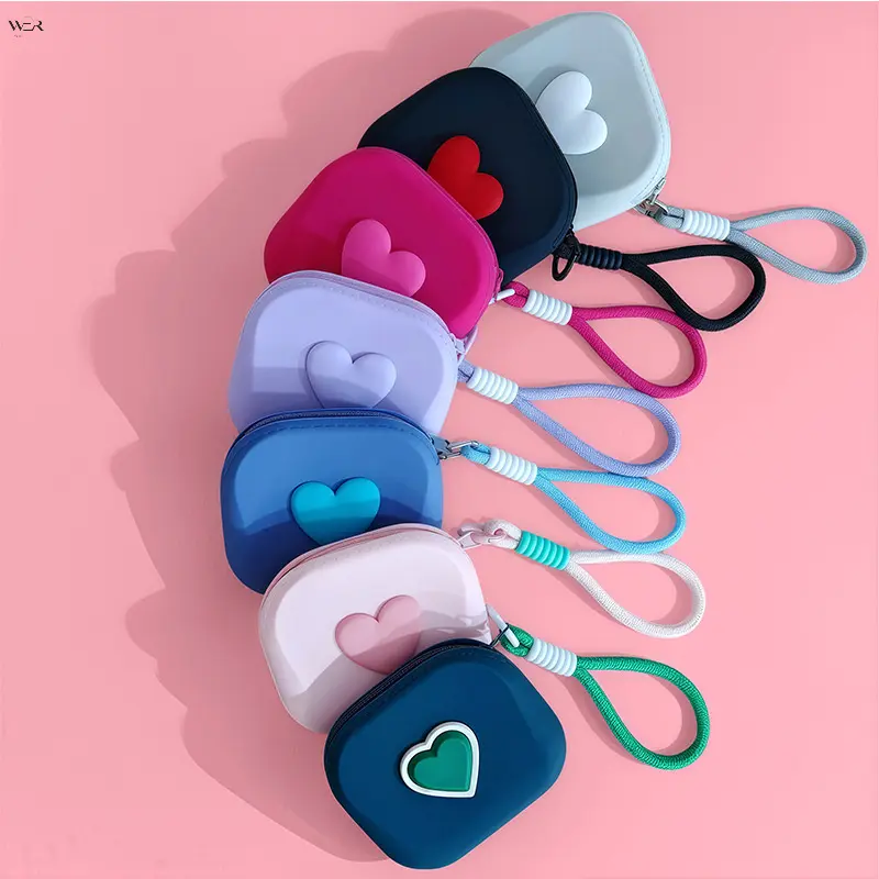 Cute Heart Silicone Mini Zipper Pouch with Wrist Strap, Portable Waterproof Small Coin Purse, Lovely Cosmetic Earbud Storage Bag, Multicolor Options Mini Wallet for Cards Jewelry Lipstick Organizer