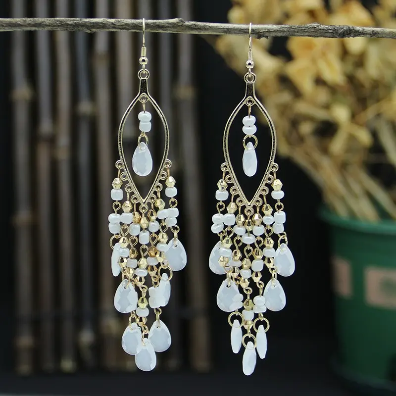 2085 white