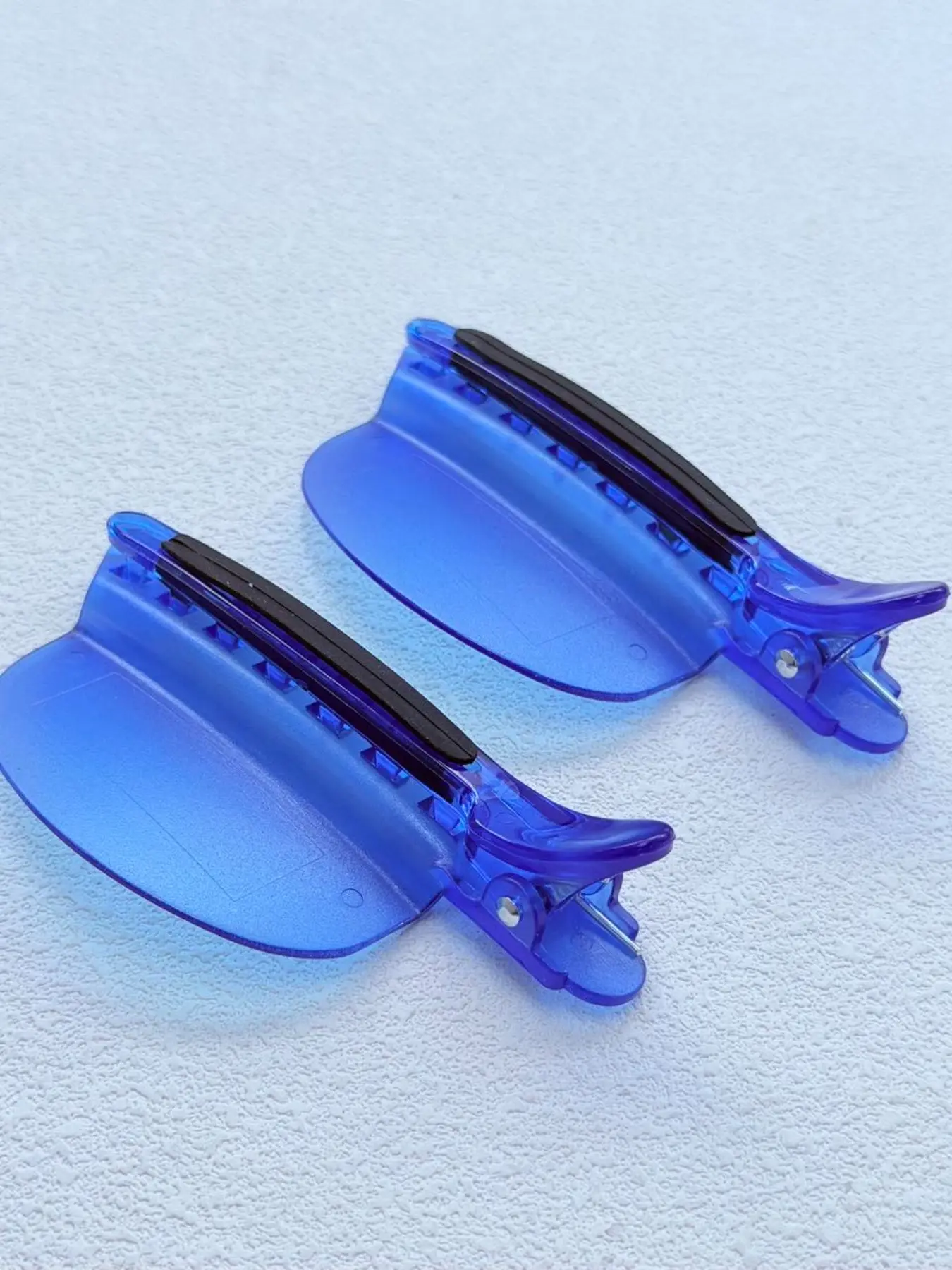 Insulated Hair Clip Set, Blue Color, Efficient Hair Division, Easy and Quick Hair Clips, 1 Piece or 2 Pieces, All Seasons Wig Tools