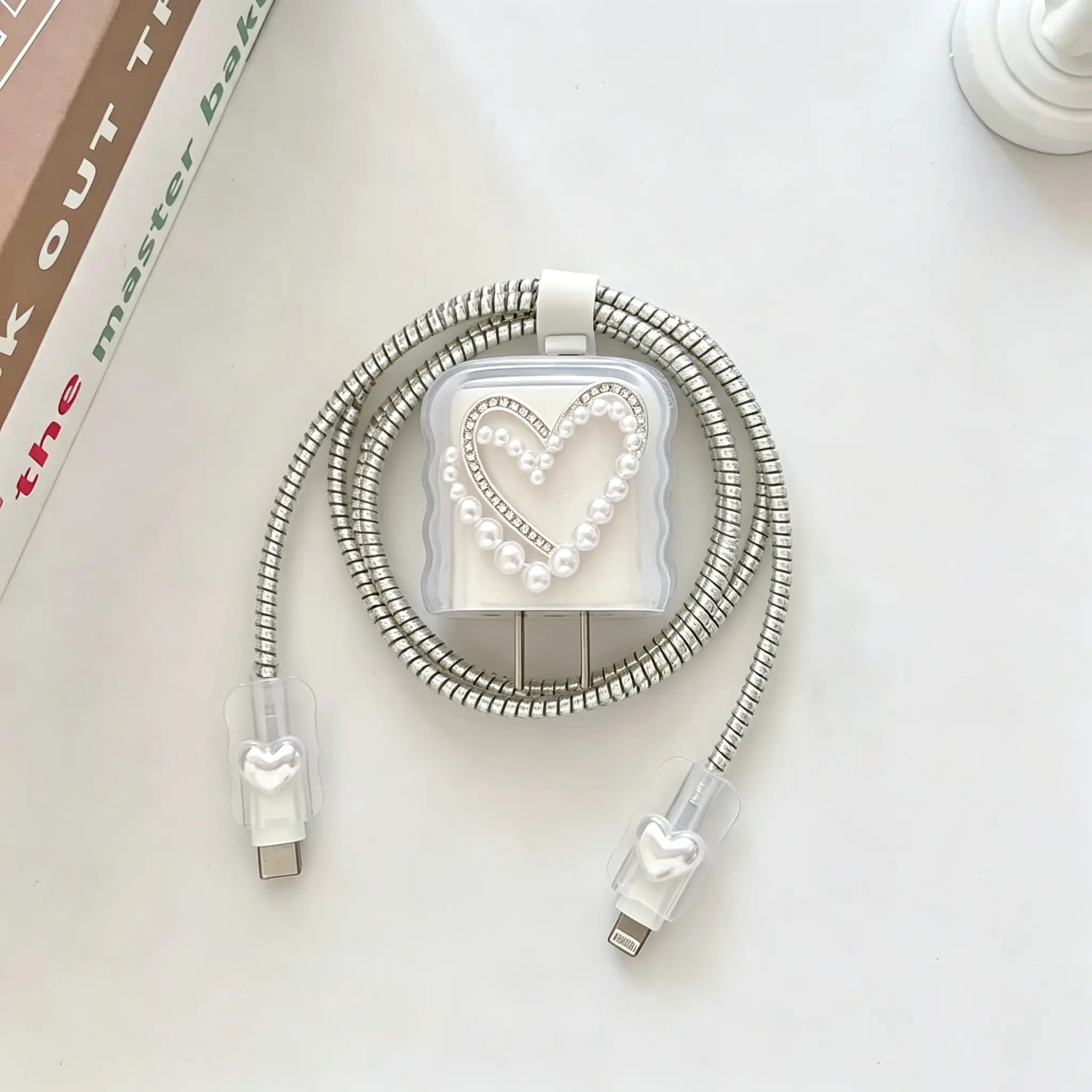Pearl Rhinestone Hollow Design Charging Case Set, Compatible with iPhone 18/20w USB-C Adapter, Silver Color Spiral Cable Pack, Soft Luxe Gift