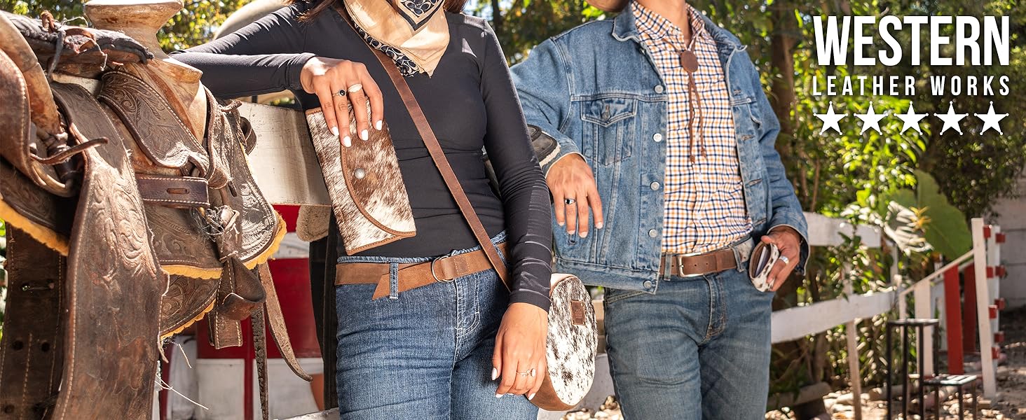 Ring Case Handmade from Full Grain Leather, Engagement Pouch, Bride & Groom Jewelry Storage, Marriage Travel, Ring Bearer, Proposal Ring Holder - Furry