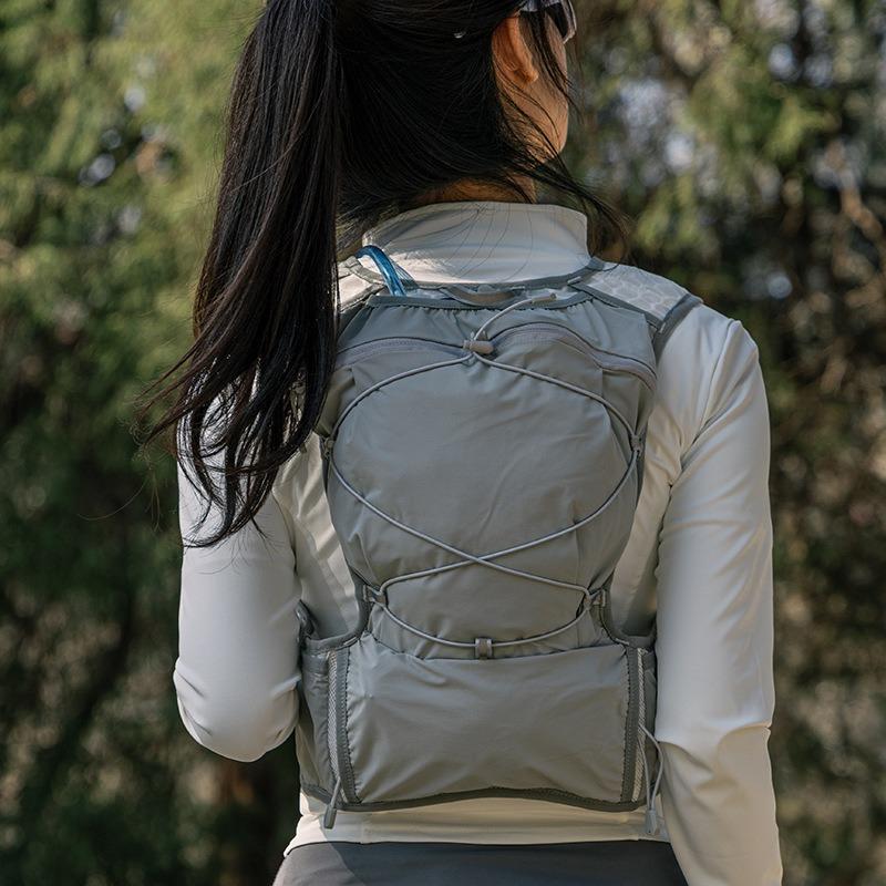Mountain climbing lightweight backpack new running bag socks puppet app cycling backpack sports bag sports backpack