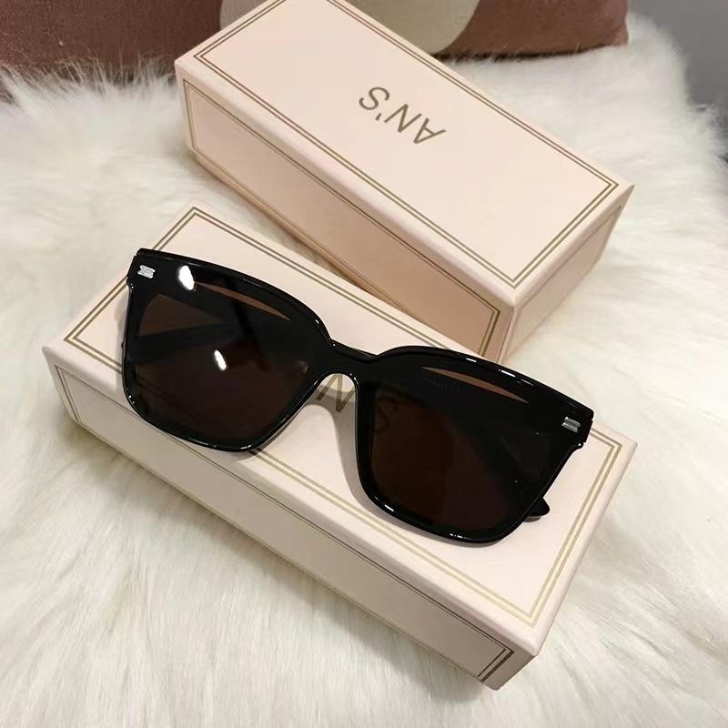 2026 Hot-Selling Internet Celebrities Sunshade Sunglasses Women's & Men's UV Protection Large Frame Driving Shades