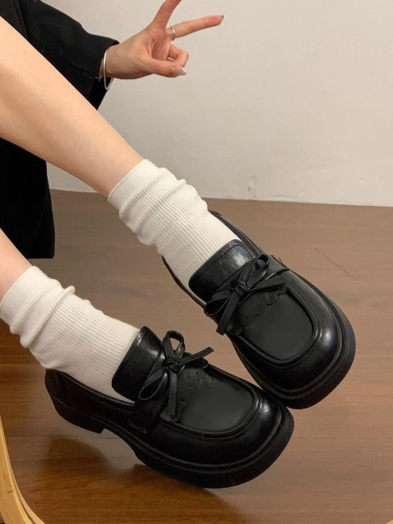 Women's Bowknot Round Toe Loafers, Soft PU Leather, Low Heel, Vintage Preppy Style, Casual All-Season Shoes, Narrow Fit, Bowknot Design Loafers