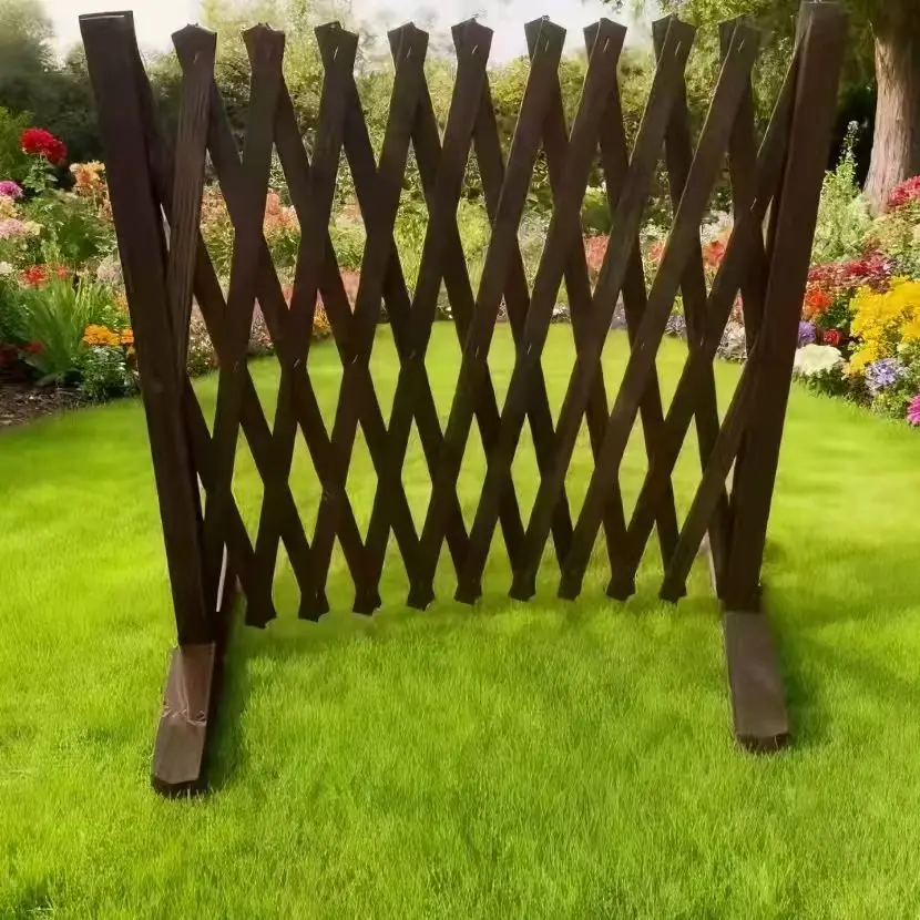 Chinese Vintage Style Outdoor Corrosion-Resistant Expandable Grid Fence, Balcony, Courtyard Climbing Plant Rack, Indoor, Restaurant Divider Decorative Movable Fence