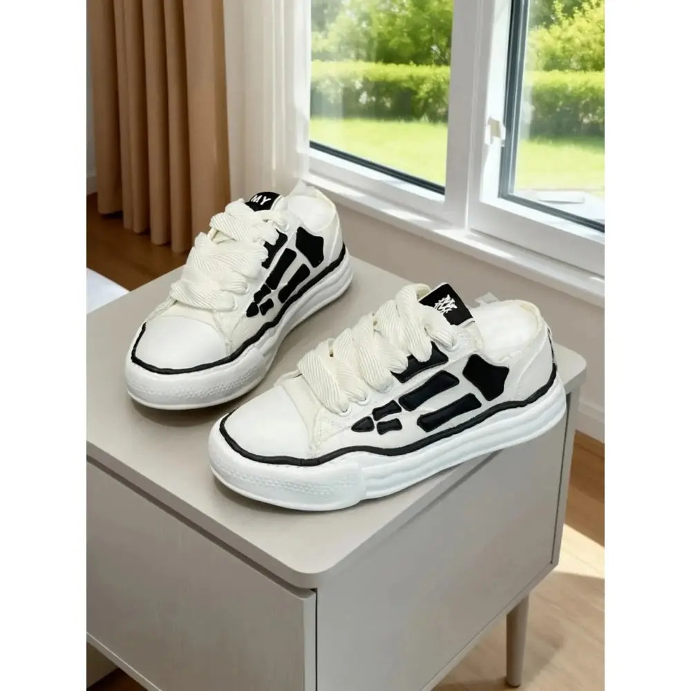 Vintage Thick Sole Rubber Canvas Shoes, Casual Low Top Flatform Sneakers, Patchwork Textile Upper, All Seasons Wear, Medium Width