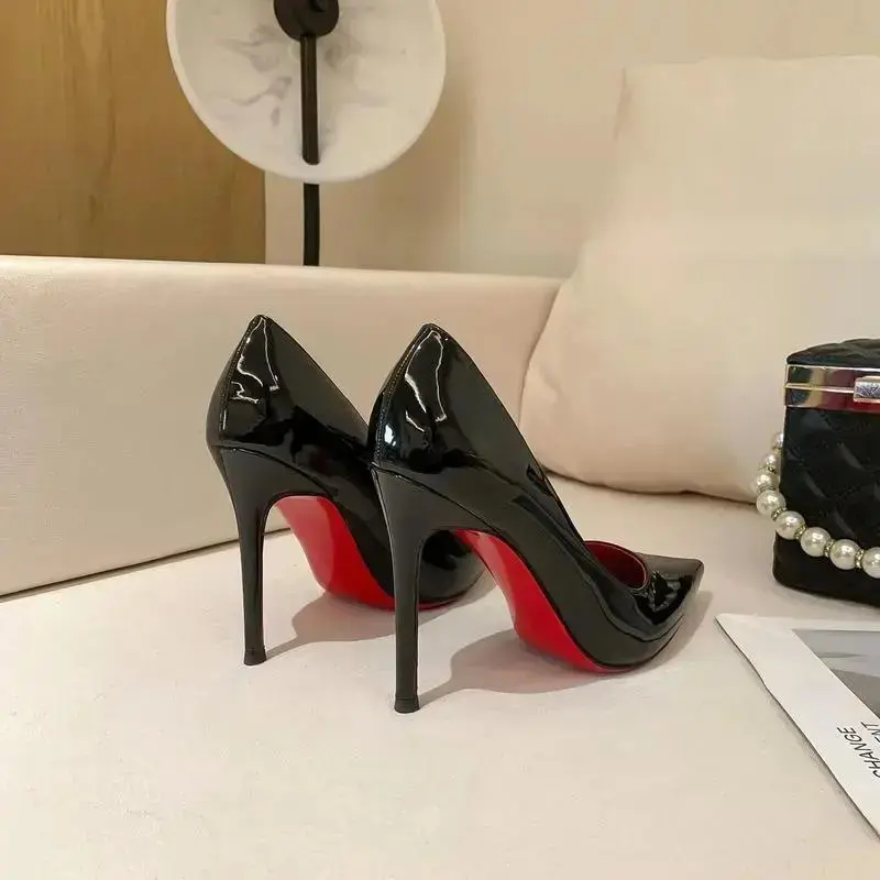 LQUN 2025 Autumn New Black Patent Leather Pointed Women's High Heeled Footwear, Stylish Women's Fashion Slim Walking Shoes, Bonus Raincoats, Sheets, Classy, Elegant, High Heels, Pointed Toe, Clothes, Black Shoes, Gift