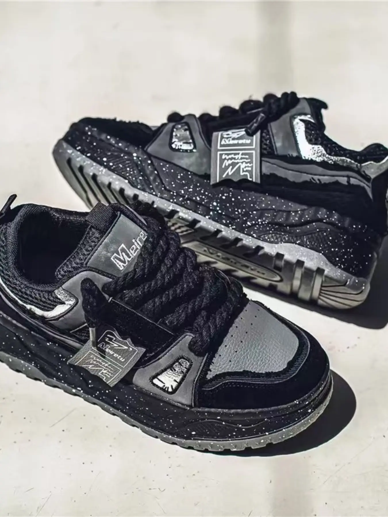 Unisex Colorblock Skate Shoes, Breathable Thick Sole Dad Sneakers, Durable Spot Design Laces, Comfortable Casual Shoes for Daily Use