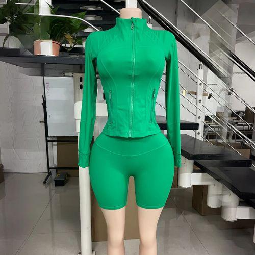 Breathable Elasticity Gym Set - Women's 2 Piece Workout Set Zip-Up Jacket & Shorts - Casual Activewear for Fitness & Athleisure Trend