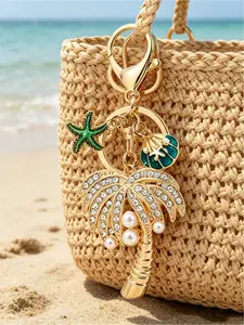 Boho Hawaii pendant with pearl, coconut tree, shell & starfish. Alloy ocean charm for bags, pouches & car decor, versatile gift for birthdays, anniversaries and parties.