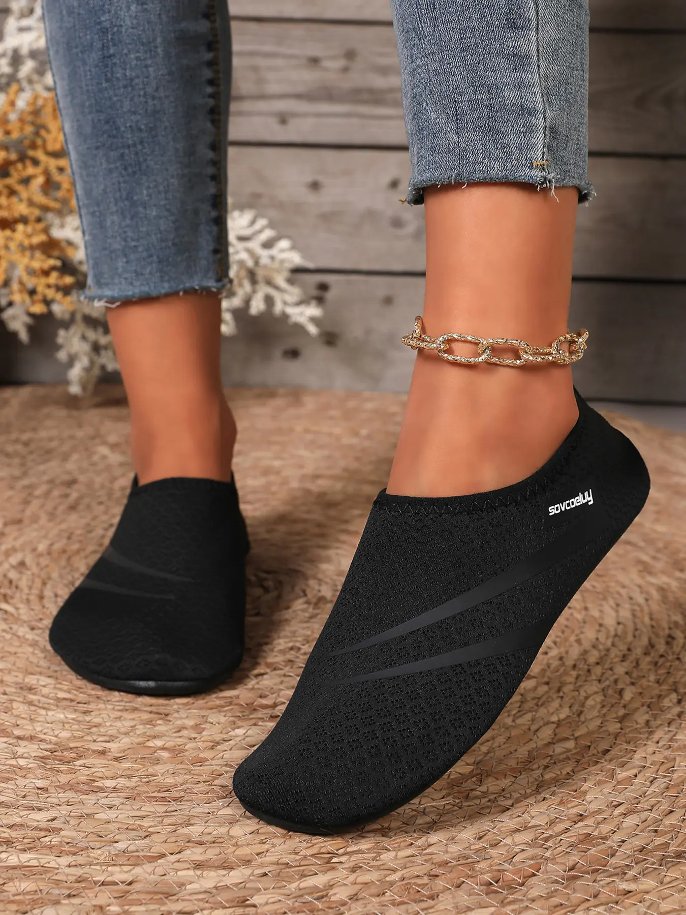New Quick-Dry Beach Sandals for Women, Unisex Slip-On Water Shoes, Non-Slip Soft Sole, Lightweight Mesh, Multi-Scene Use, Multiple Colors