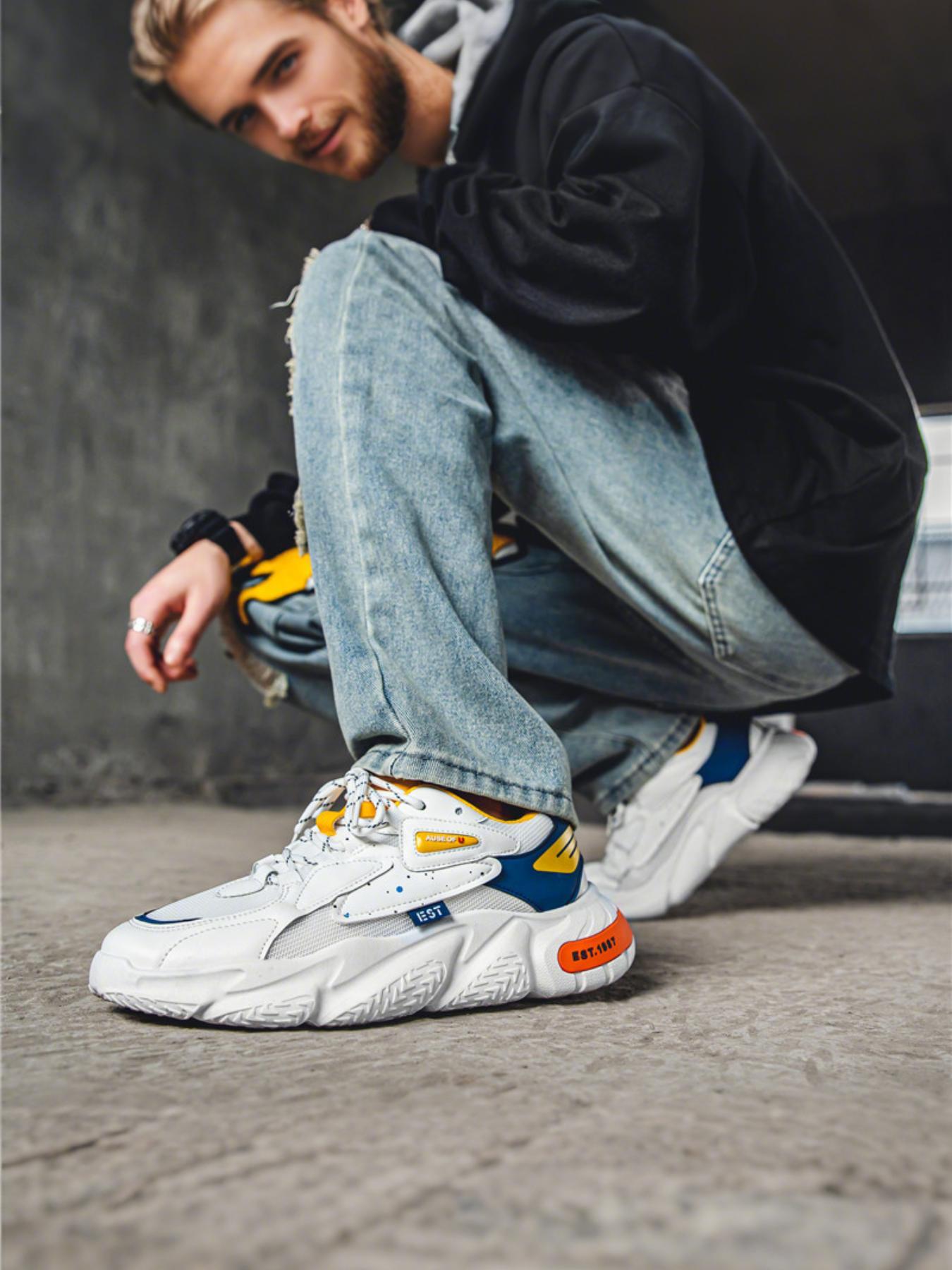 Men's Letter& Number Patched Design Lace Up Running Shoes, Casual Breathable Comfortable Sports Shoes, Male All-match Round Toe Chunky Sneakers for Daily Life, Athletic Running Shoes