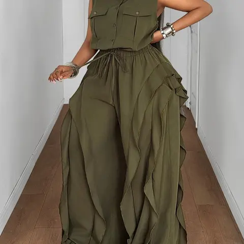 Plus Size Women's Lapel Button-Front Sleeveless Ruffle Jumpsuit, Loose Fit, Comfortable and Stylish One-Piece for Everyday Wear