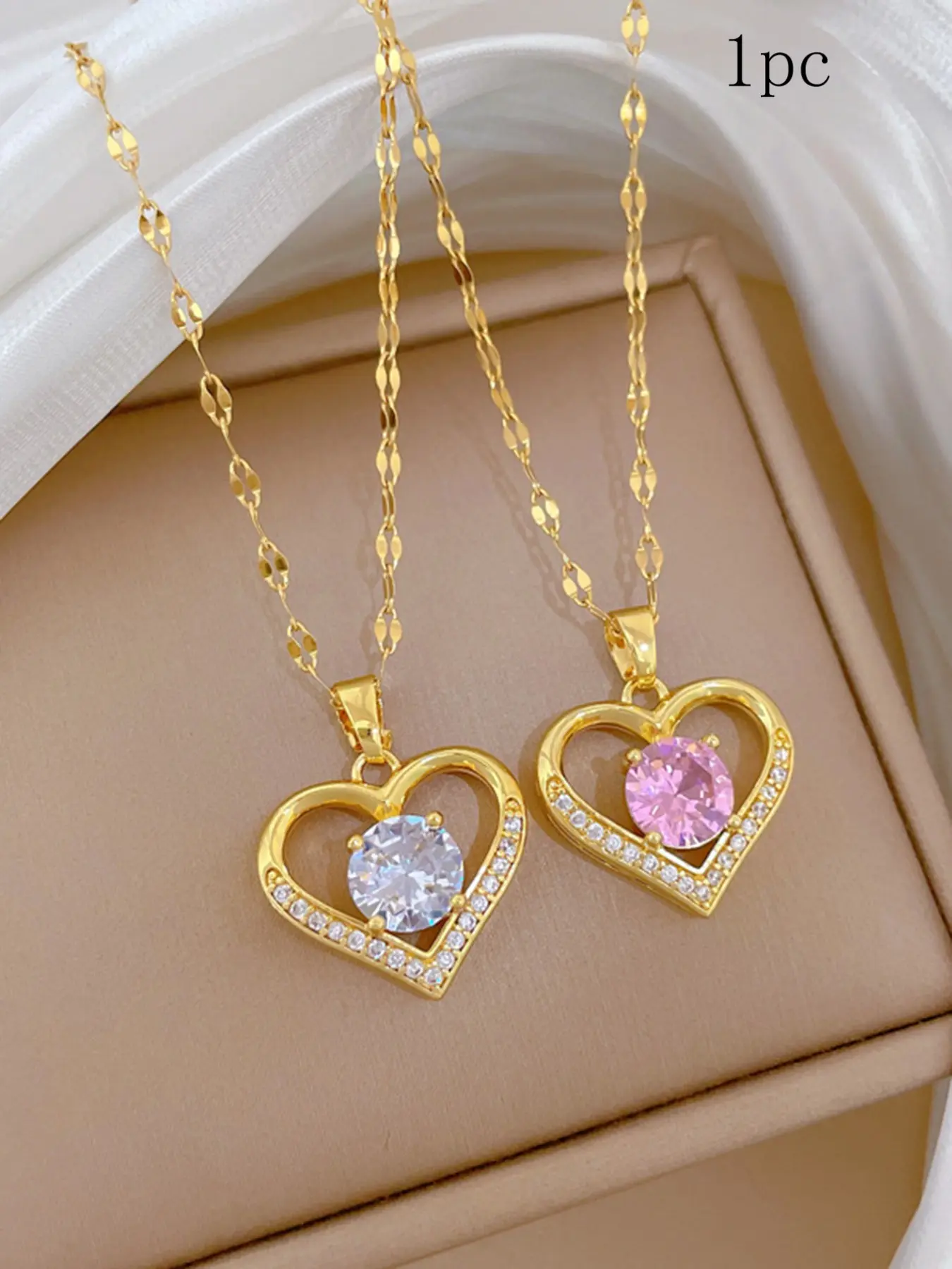 Trendy Titanium Steel Heart Lockbone Necklace, Micro-Set Birthday Gift, Korean Style Fashion Jewelry, Elegant and Simple Design