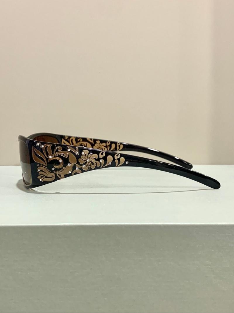 2-Pack Vintage Sunglasses with Rhinestone Accents Tinted PC Frames for Women Retro Glam Accessory for Outdoor & Daily Style