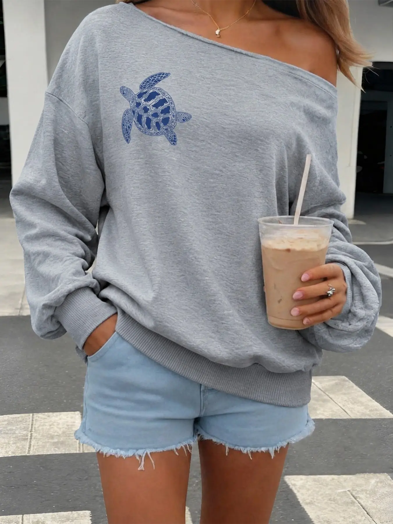 Women's Fall Winter Asymmetrical Neck Sweatshirt, Simple Ocean Animal Turtle Print, Solid Color, Casual Streetwear, Trendy Fashion