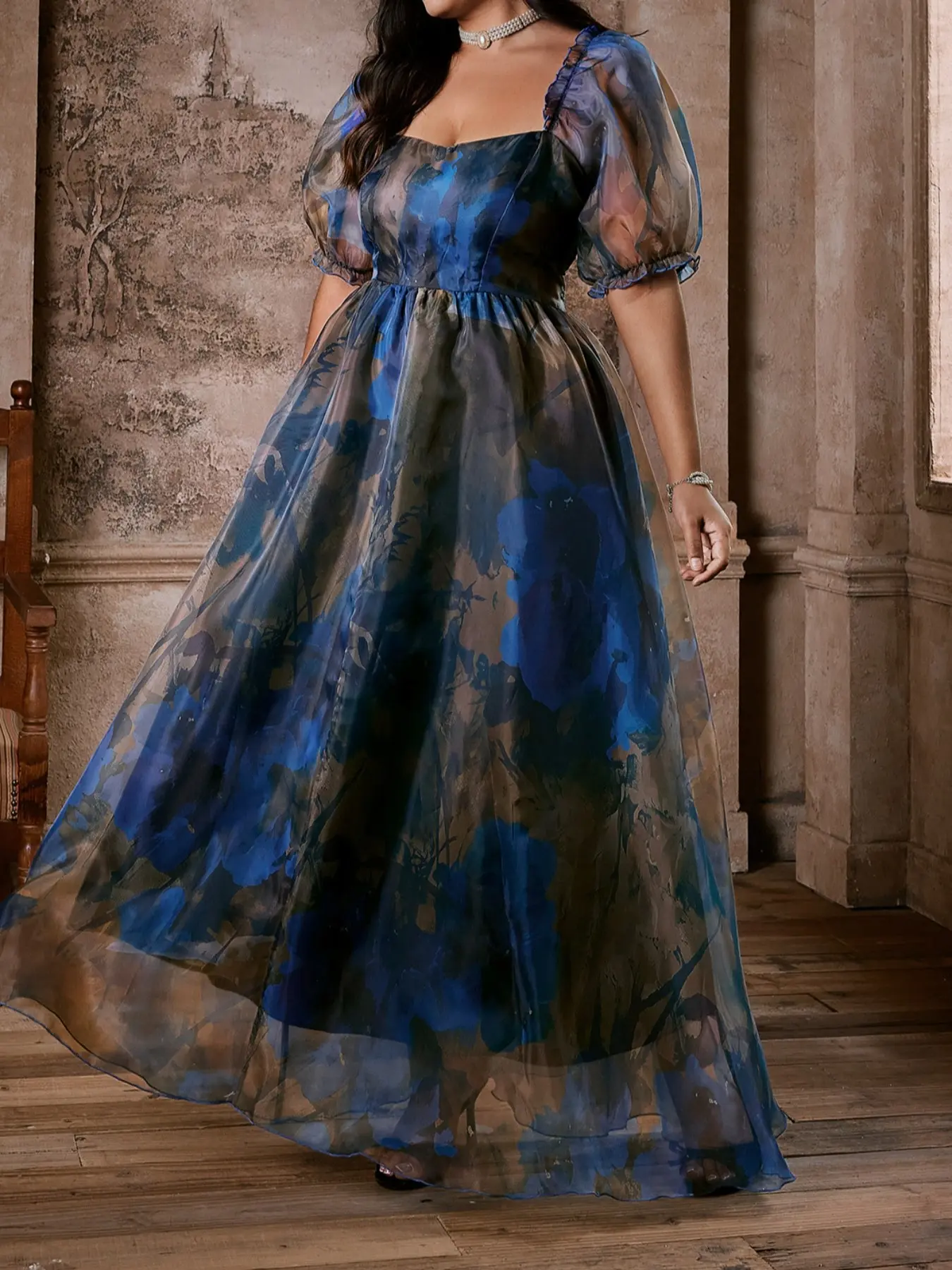 Plus Size Heart Neck Tie Dye Petal Sleeve Lightweight Organza Maxi Dress, Elegant Slim-Fitting Floral All over Print Dress for All Seasons, Womenswear