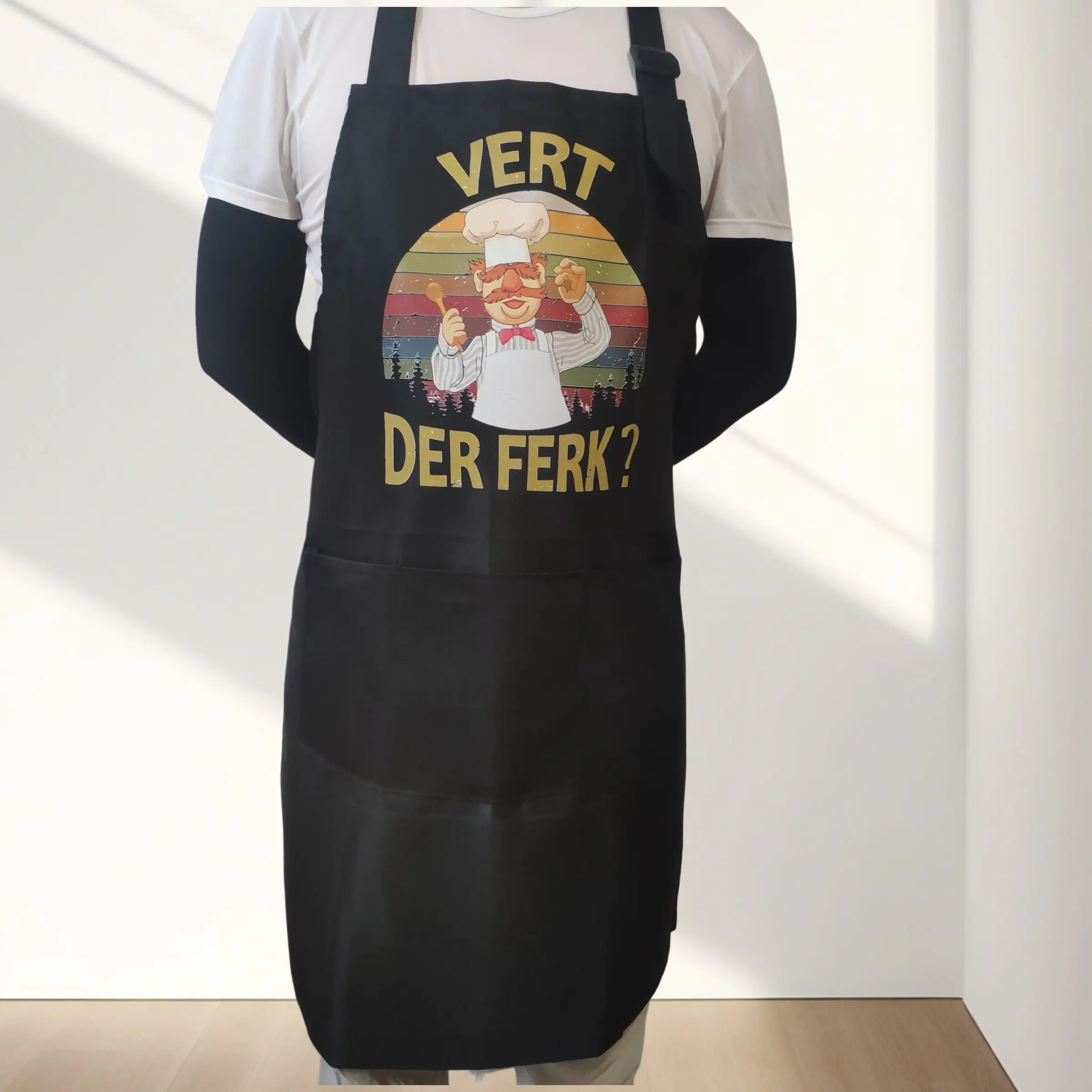 Swedish Chef Apron With 3 Pockets & Adjustable Neck Strap,1 Count Polyester Muppet Apron With Slogan"Vert Der Ferk", Unisex BBQ Apron, Funny Apron, Christmas Gift,Kitchen Essential,Cleaning Tool