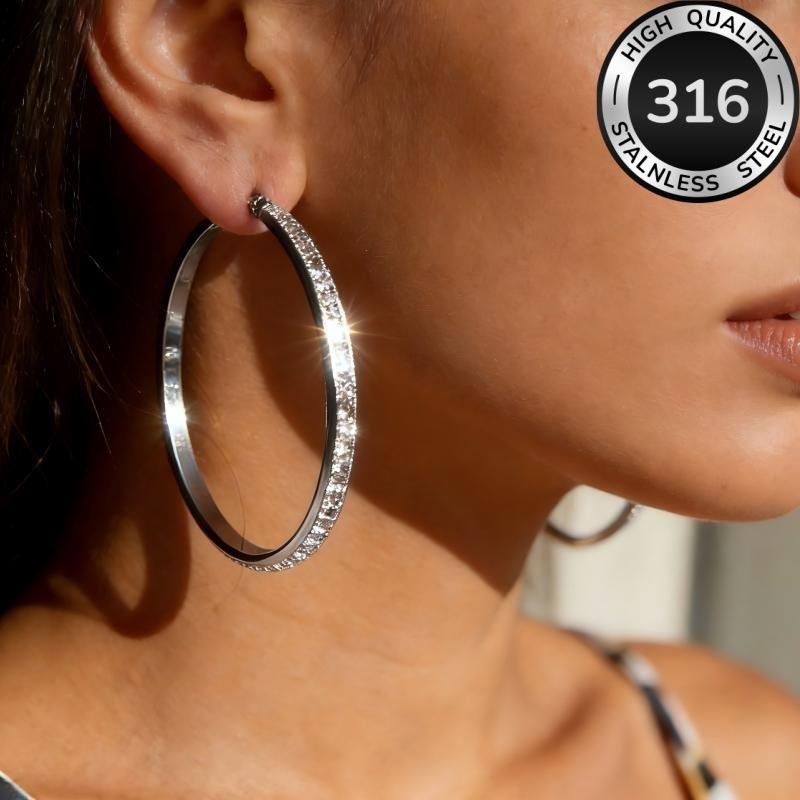 Round stainless steel diamond-encrusted earrings, a fashionable and light luxury accessory for women with large circular stud earrings