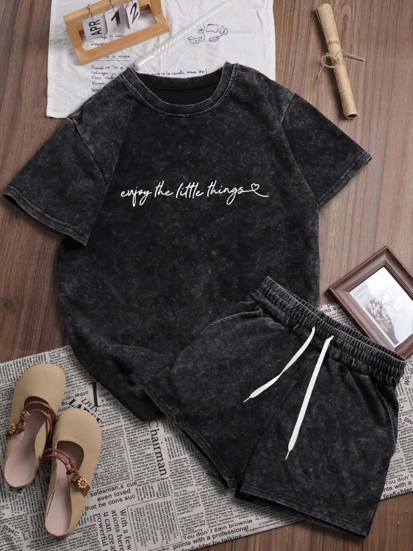 Women's 2-Piece Sporty Suit, Loose-Fitting Short Sleeve Top & Shorts, Solid Color, Above Knee Length, All Seasons, Casual & Fitness Wear, Workout Outfits
