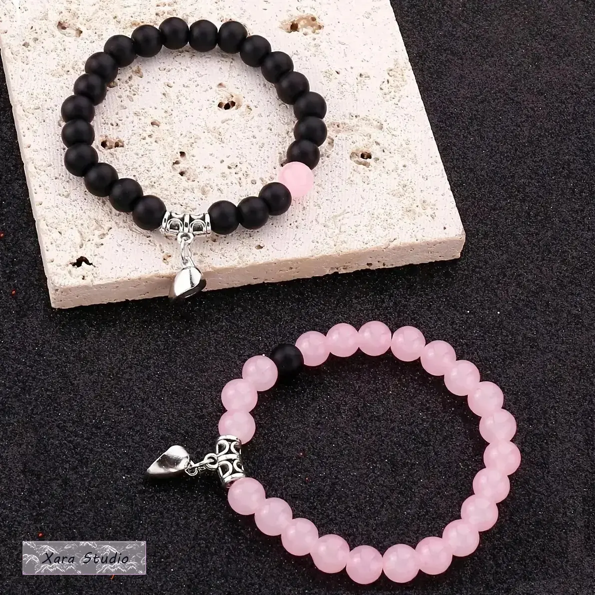 4pcs Set Black & White Heart Charm Bracelets, Handmade Stretchable Beaded Bracelets for Couples, Best Friends & Family, Elegant Matching Friendship Bracelet Set, Valentine's Day, Birthday & Gift Jewelry