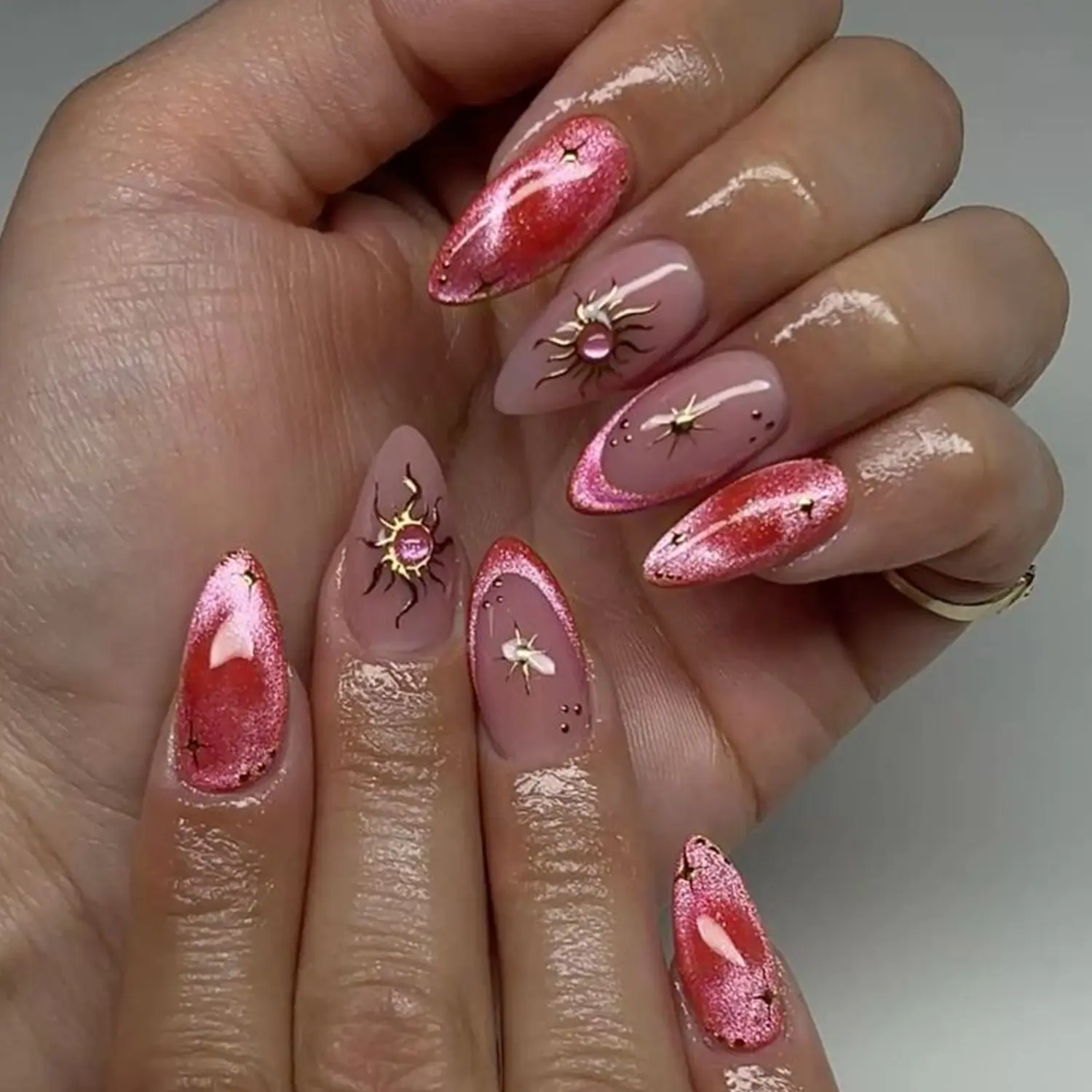Millennial Gradient Nails, Almond Shape False Nails with Rhinestones, Perfect for Dates and Parties, Includes Jelly Glue and File