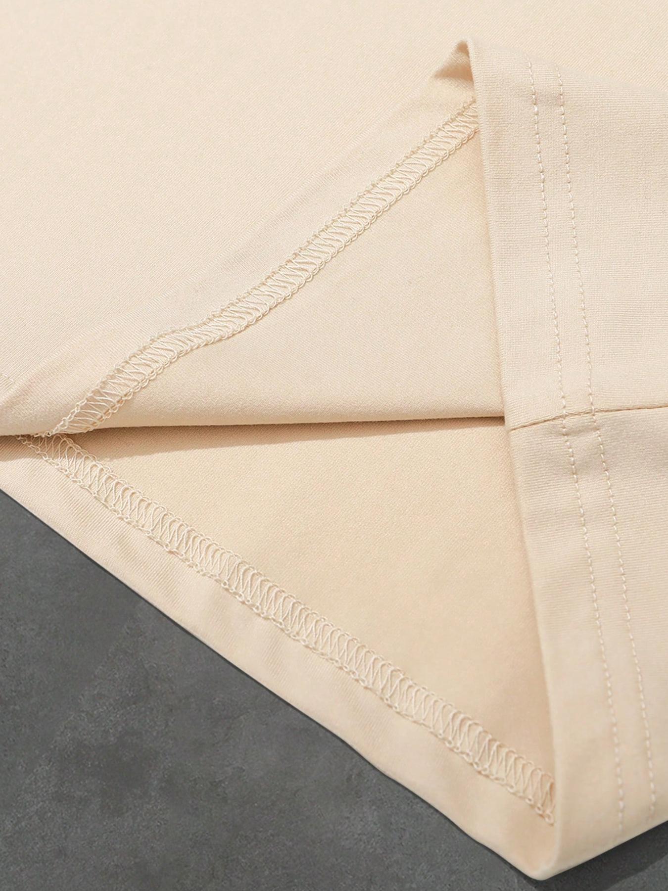 Men's Stylish Casual Round Neck T-Shirt with English Print, Breathable Polyester Fabric, Comfortable Fitted Design for Everyday Wear, Casual Style Tee