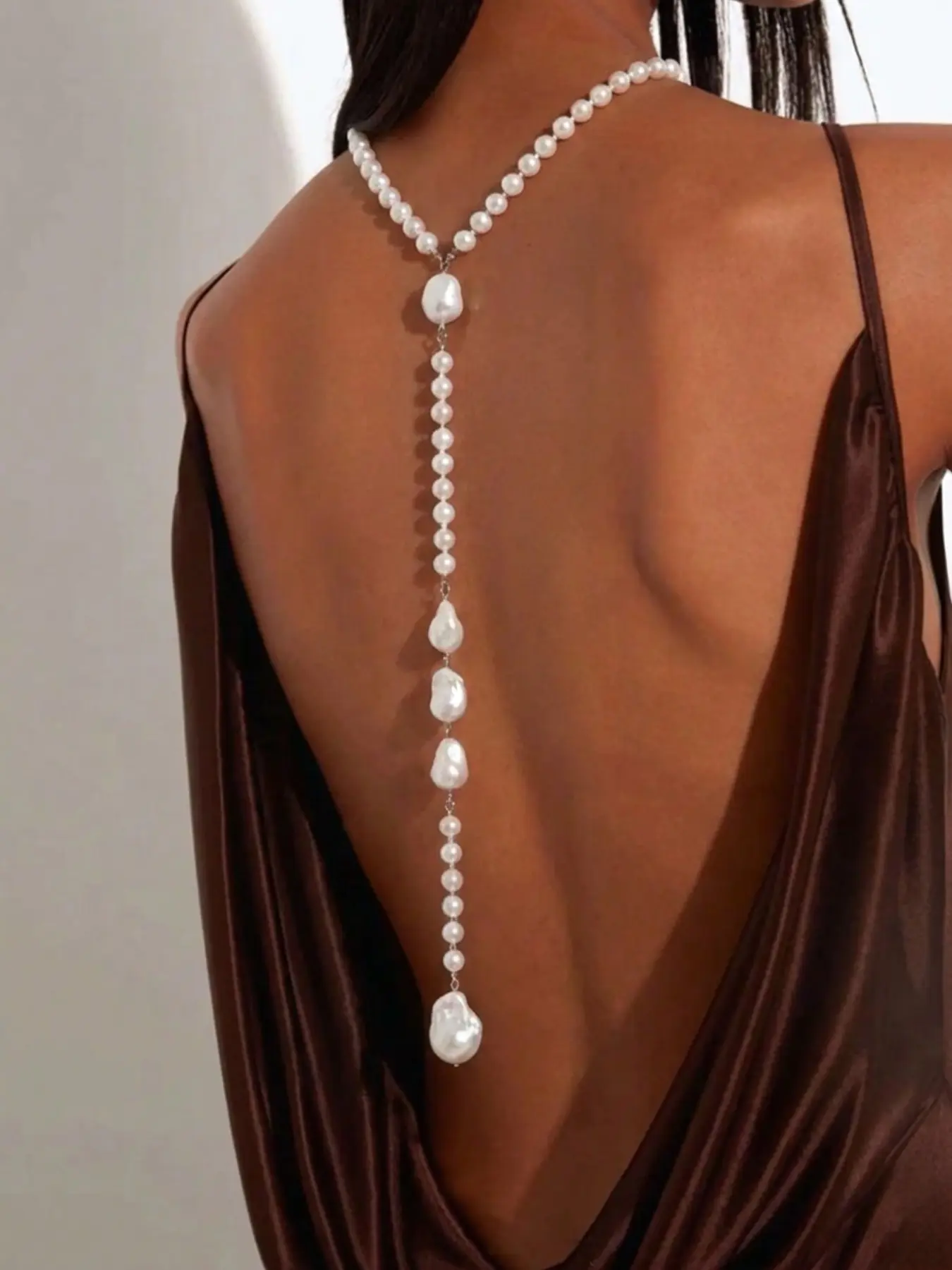 Baroque Pearl Backless Necklace, French Luxury Style, Long Dangle Y-Shape Design, Minimalist High-End Look, Wedding/dinner Dress Accessory
