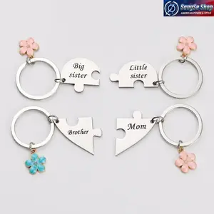 Heart Shape 4-Piece Puzzle Pieces Keychain Set, Durable Stainless Steel Bag Charm, Sentimental Gift for Family, Ideal for Birthday, Graduation, Mother's Day